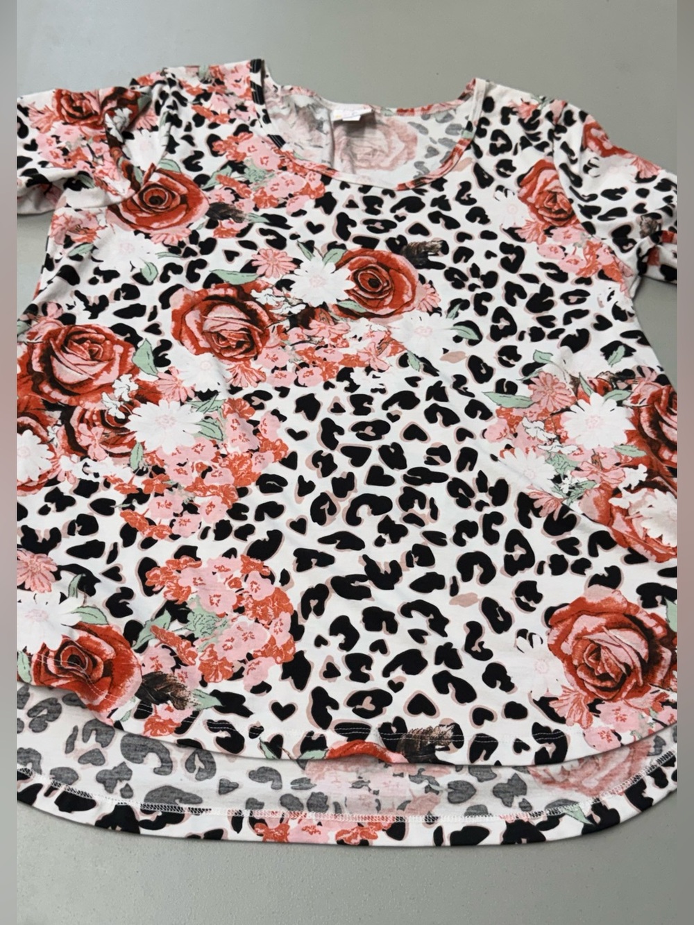 LuLaRoe Scoop Neck Top in Pink Floral Roses with Black Leopard